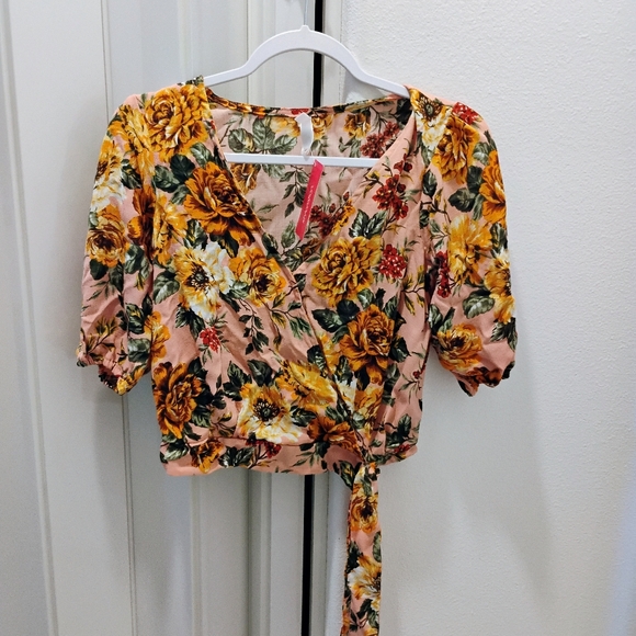 Shirt Floral - Picture 7 of 11